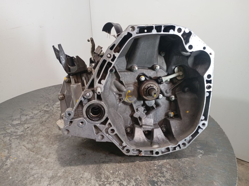 Recambio de caja cambios para renault clio iii furgoneta/hatchback (sb_, sr_) 1.5 dci referencia OEM IAM JH3141  