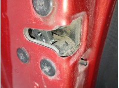 CERRADURA PUERTA TRASERA IZQUIERDA 