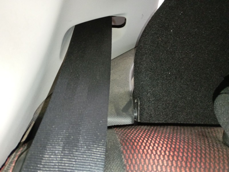 Recambio de cinturon seguridad trasero derecho para renault clio iv (bh_) 1.5 dci 75 referencia OEM IAM   