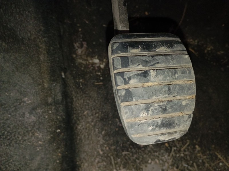 Recambio de pedal embrague para renault clio iv (bh_) 1.5 dci 75 referencia OEM IAM   