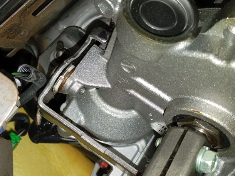 Recambio de columna direccion para renault clio iv (bh_) 1.5 dci 75 referencia OEM IAM   