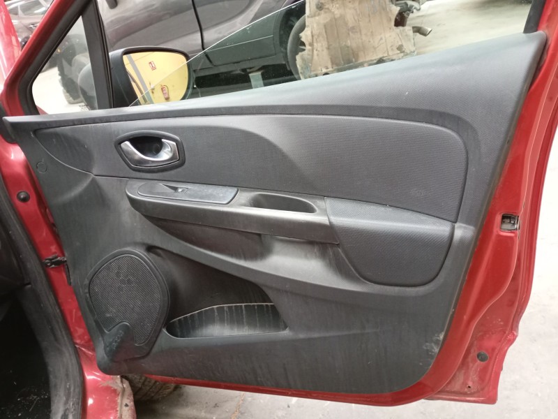 Recambio de guarnecido puerta delantera derecha para renault clio iv (bh_) 1.5 dci 75 referencia OEM IAM   