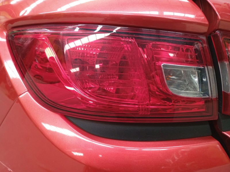 Recambio de piloto trasero izquierdo para renault clio iv (bh_) 1.5 dci 75 referencia OEM IAM   