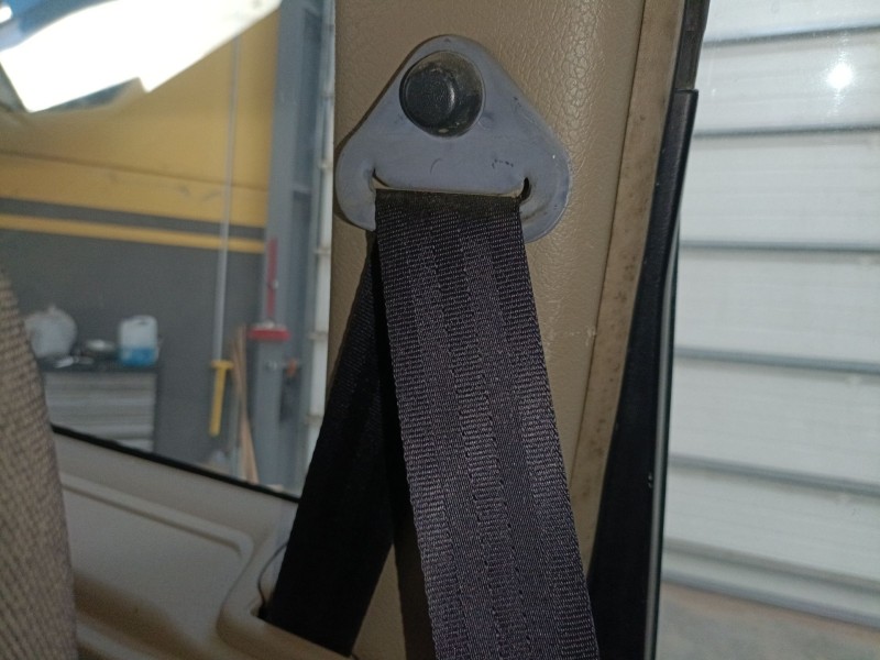 Recambio de cinturon seguridad trasero izquierdo para nissan terrano ii (r20) 2.7 tdi 4wd referencia OEM IAM   