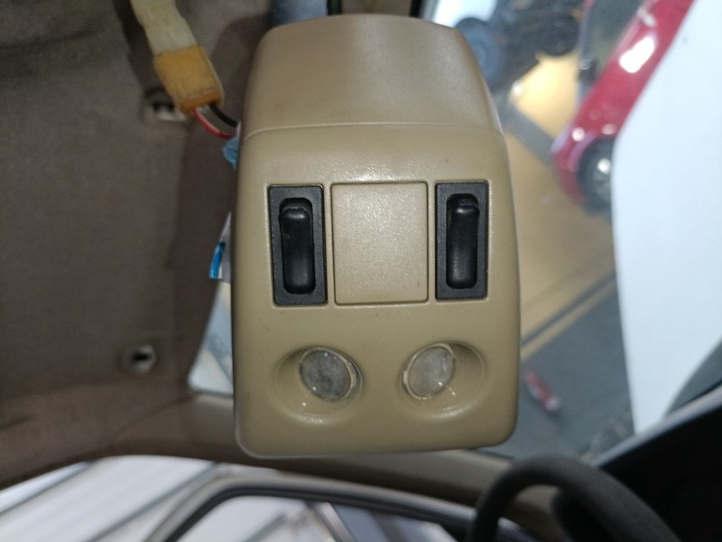 Recambio de luz interior para nissan terrano ii (r20) 2.7 tdi 4wd referencia OEM IAM   