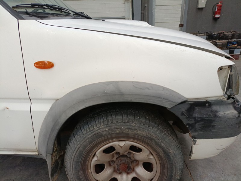 Recambio de aleta delantera derecha para nissan terrano ii (r20) 2.7 tdi 4wd referencia OEM IAM   