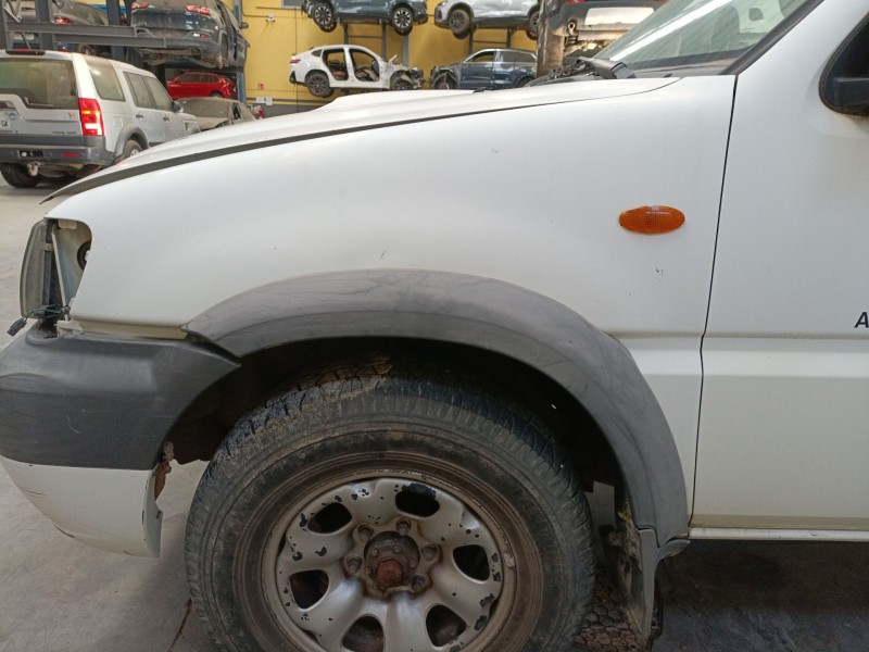 Recambio de aleta delantera izquierda para nissan terrano ii (r20) 2.7 tdi 4wd referencia OEM IAM   