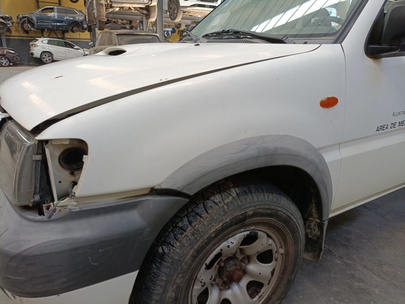 Recambio de aleta delantera izquierda para nissan terrano ii (r20) 2.7 tdi 4wd referencia OEM IAM   