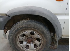 Recambio de aletin delantero izquierdo para nissan terrano ii (r20) 2.7 tdi 4wd referencia OEM IAM   