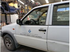 Recambio de puerta delantera izquierda para nissan terrano ii (r20) 2.7 tdi 4wd referencia OEM IAM    2