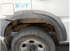 Recambio de aletin trasero derecho para nissan terrano ii (r20) 2.7 tdi 4wd referencia OEM IAM   