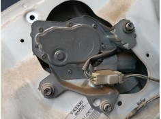 Recambio de motor limpia trasero para nissan terrano ii (r20) 2.7 tdi 4wd referencia OEM IAM   