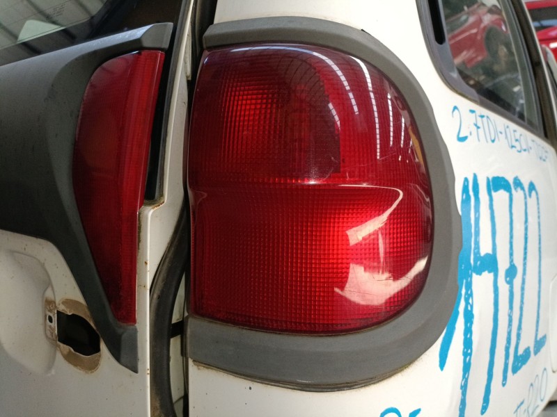 Recambio de piloto trasero derecho para nissan terrano ii (r20) 2.7 tdi 4wd referencia OEM IAM   