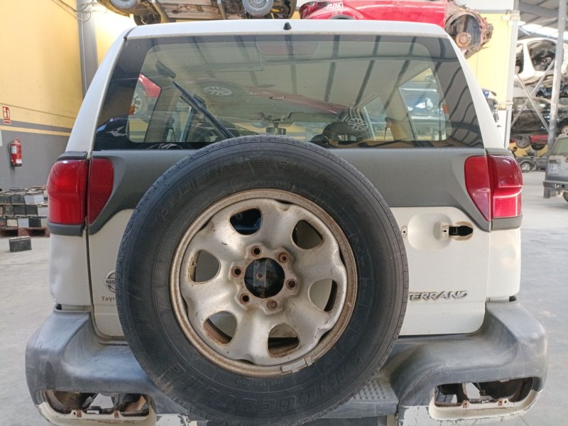 Recambio de porton trasero para nissan terrano ii (r20) 2.7 tdi 4wd referencia OEM IAM   