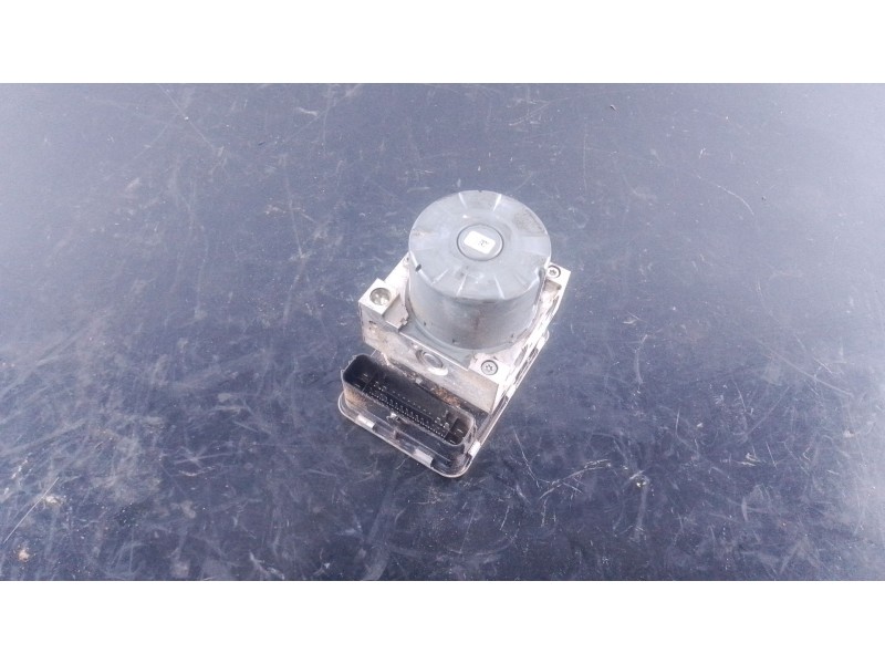Recambio de abs para seat leon (5f1) 1.6 tdi referencia OEM IAM 5Q0614517EE  