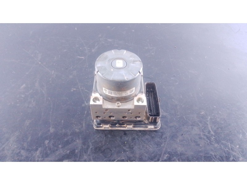 Recambio de abs para seat leon (5f1) 1.6 tdi referencia OEM IAM 5Q0614517EE  