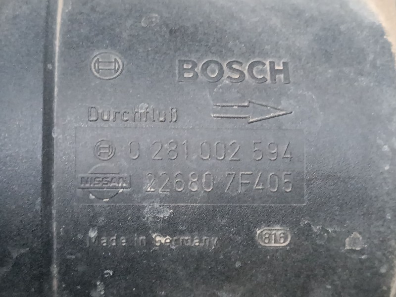 Recambio de caudalimetro para nissan terrano ii (r20) 2.7 tdi 4wd referencia OEM IAM 226807F405 0281002594 