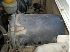 Recambio de filtro aire para nissan terrano ii (r20) 2.7 tdi 4wd referencia OEM IAM   