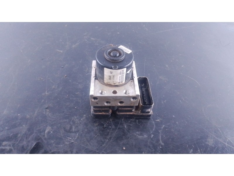 Recambio de abs para suzuki grand vitara ii (jt, te, td) 1.9 ddis a las 4 ruedas (jt419, td44, jb419wd, jb419xd) referencia OEM 