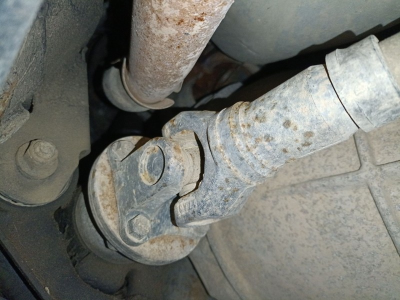 Recambio de transmision central delantera para nissan terrano ii (r20) 2.7 tdi 4wd referencia OEM IAM   