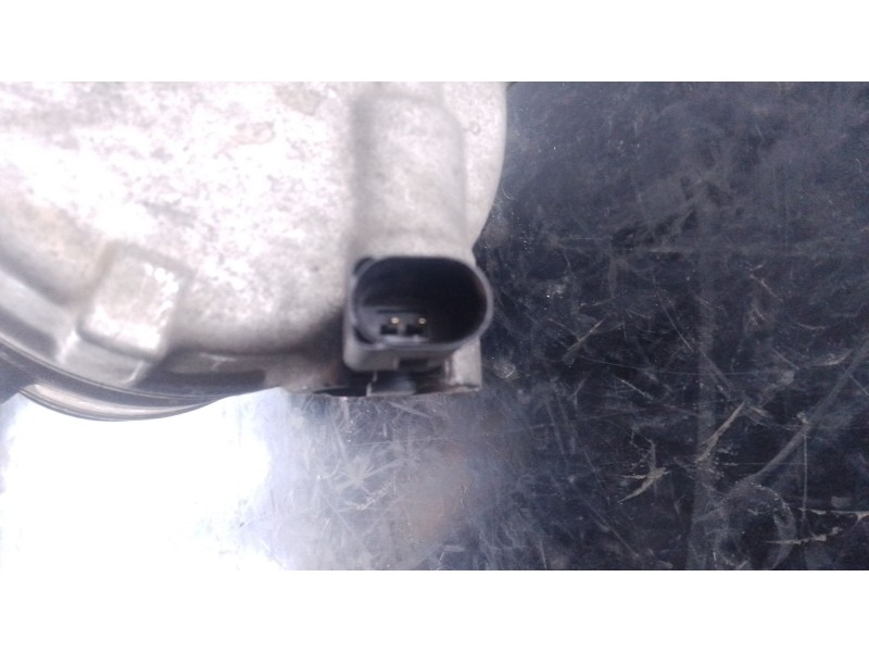 Recambio de compresor aire acondicionado para volkswagen crafter furgoneta (sy_, sx_) 2.0 tdi referencia OEM IAM 5Q0820803Q  
