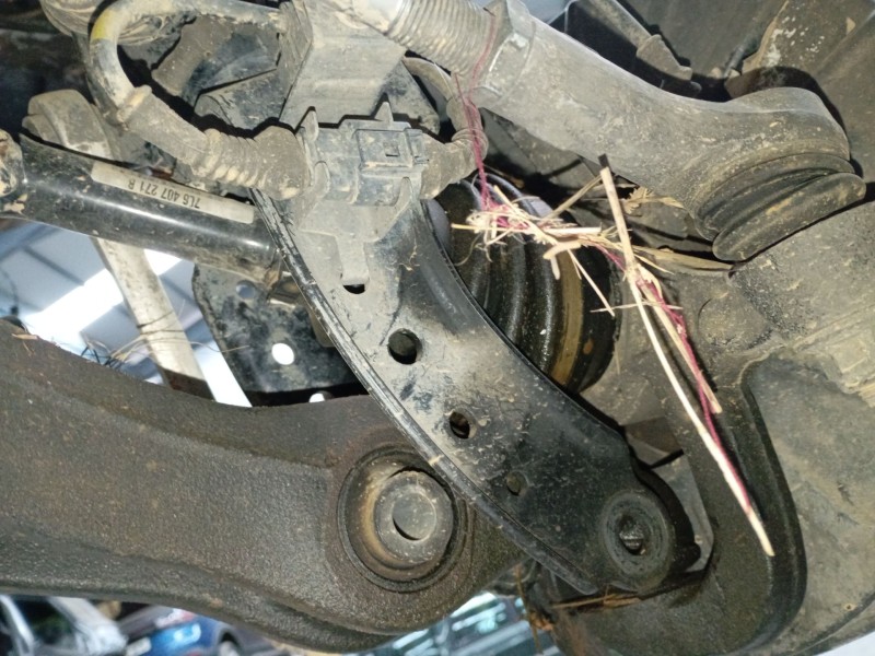 Recambio de mangueta delantera derecha para volkswagen touareg (7la, 7l6, 7l7) 2.5 r5 tdi referencia OEM IAM   