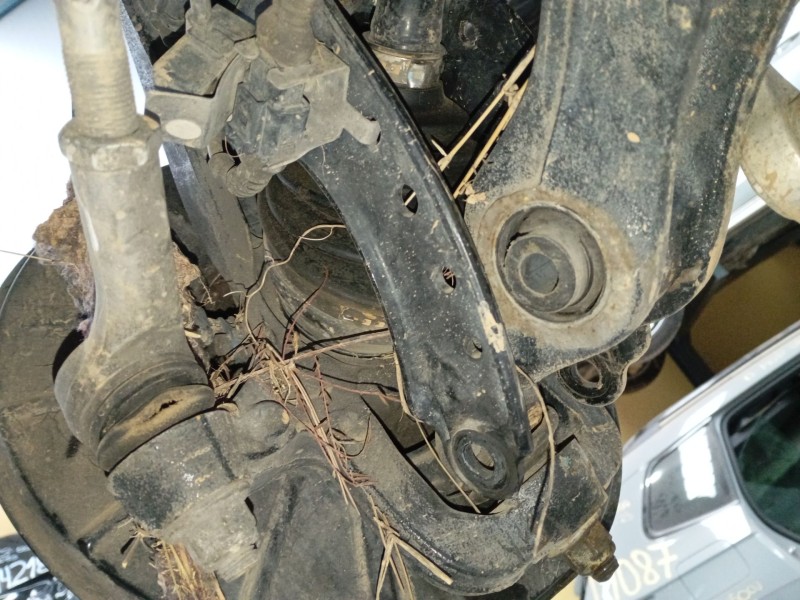 Recambio de mangueta delantera izquierda para volkswagen touareg (7la, 7l6, 7l7) 2.5 r5 tdi referencia OEM IAM   