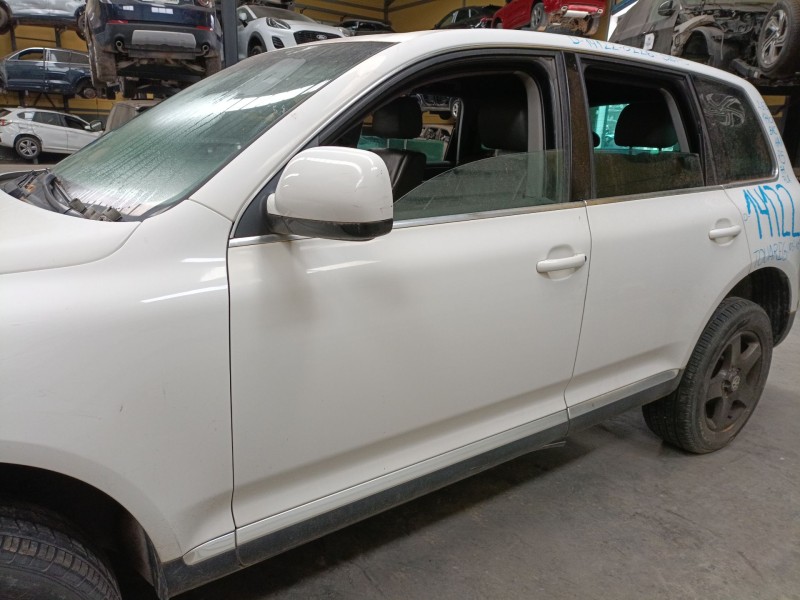 Recambio de puerta delantera izquierda para volkswagen touareg (7la, 7l6, 7l7) 2.5 r5 tdi referencia OEM IAM   