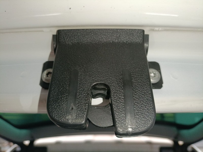 Recambio de cerradura maletero / porton para volkswagen touareg (7la, 7l6, 7l7) 2.5 r5 tdi referencia OEM IAM   