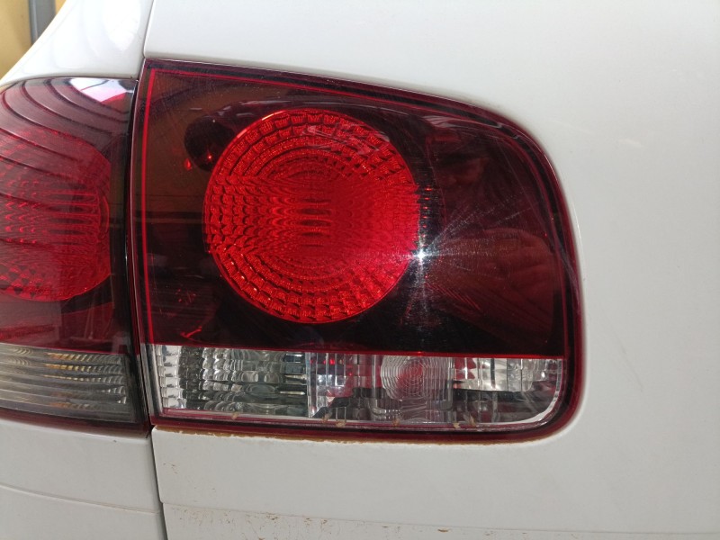 Recambio de piloto trasero izquierdo porton para volkswagen touareg (7la, 7l6, 7l7) 2.5 r5 tdi referencia OEM IAM   