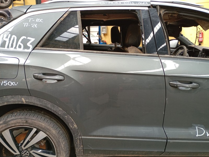 Recambio de puerta trasera derecha para volkswagen t-roc (a11, d11) 1.5 tsi referencia OEM IAM   
