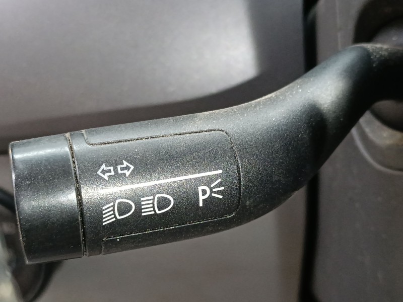 Recambio de mando intermitentes para volkswagen touareg (7la, 7l6, 7l7) 2.5 r5 tdi referencia OEM IAM   