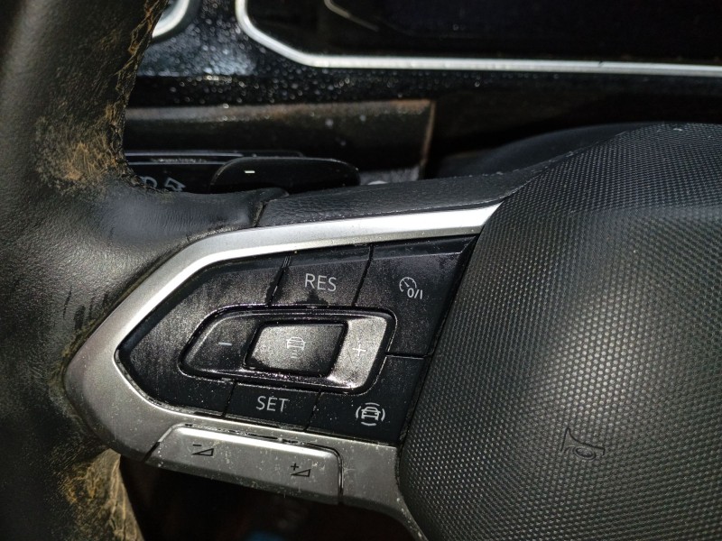 Recambio de volante para volkswagen t-roc (a11, d11) 1.5 tsi referencia OEM IAM   