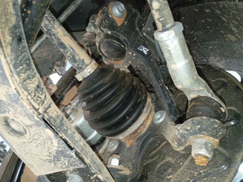 Recambio de mangueta delantera derecha para volkswagen t-roc (a11, d11) 1.5 tsi referencia OEM IAM   