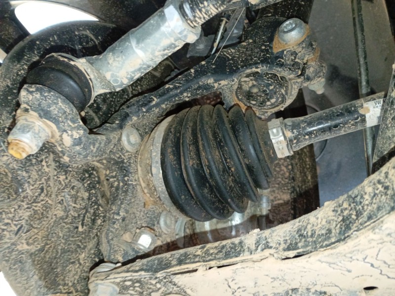 Recambio de mangueta delantera izquierda para volkswagen t-roc (a11, d11) 1.5 tsi referencia OEM IAM   