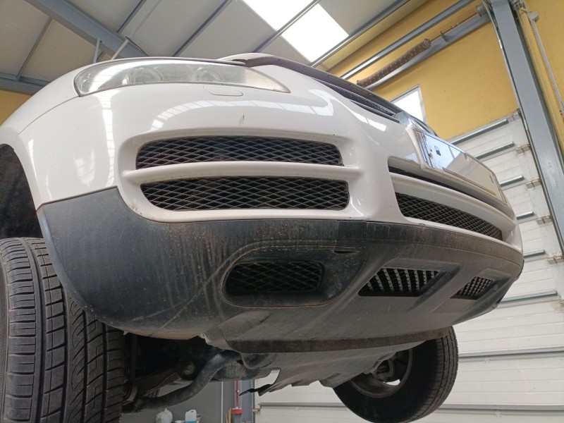 Recambio de paragolpes delantero para volkswagen touareg (7la, 7l6, 7l7) 2.5 r5 tdi referencia OEM IAM   