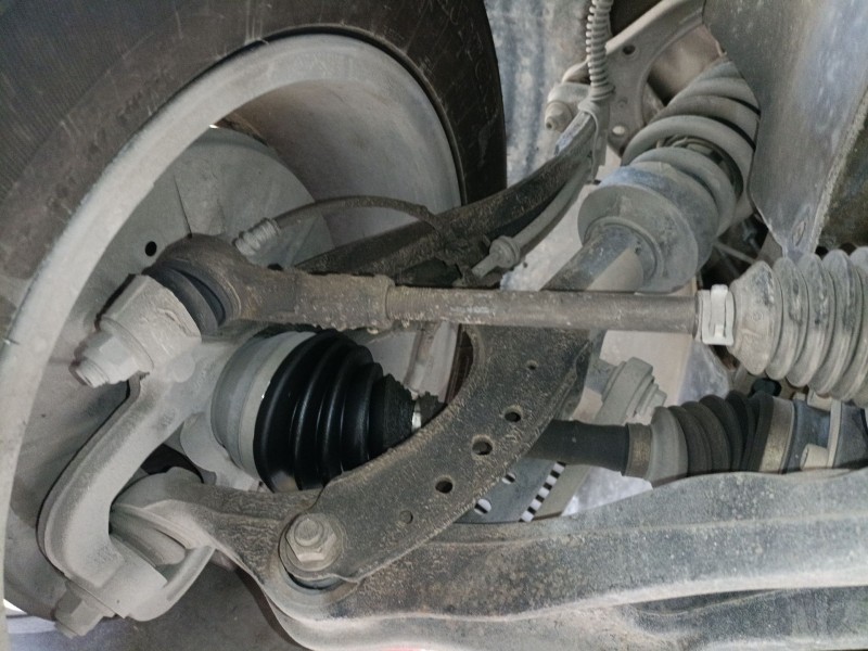 Recambio de mangueta delantera izquierda para volkswagen touareg (7la, 7l6, 7l7) 2.5 r5 tdi referencia OEM IAM   