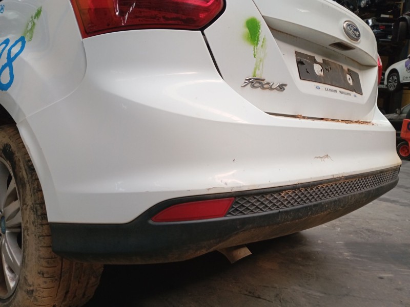 Recambio de paragolpes trasero para ford focus iii 1.6 tdci referencia OEM IAM   
