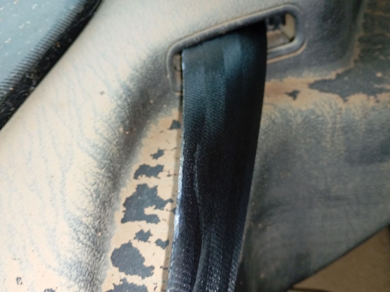 Recambio de cinturon seguridad trasero derecho para ford focus iii 1.6 tdci referencia OEM IAM   