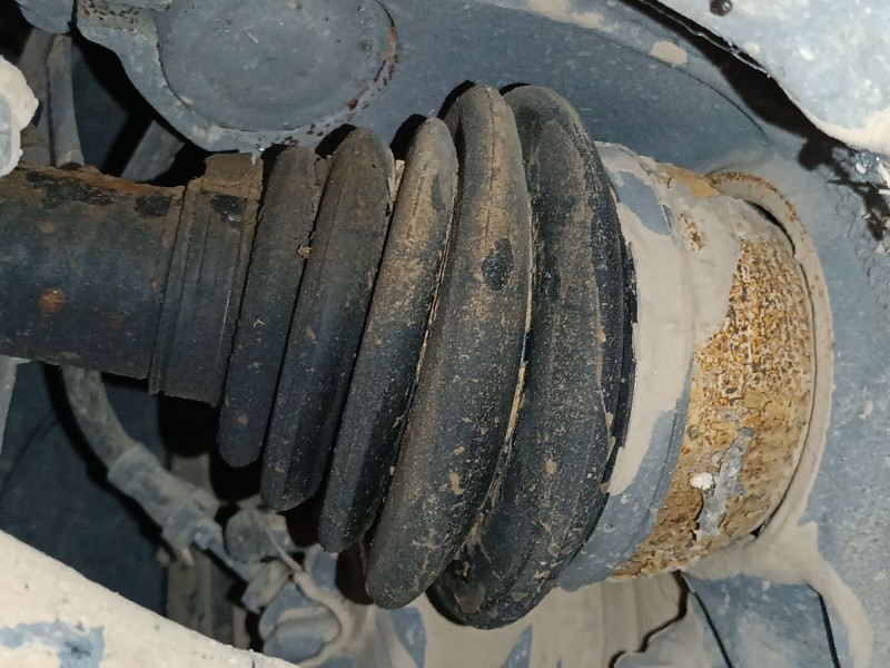 Recambio de transmision delantera derecha para ford focus iii 1.6 tdci referencia OEM IAM   