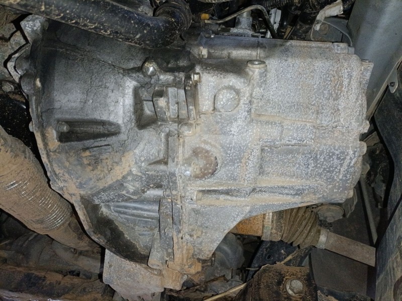 Recambio de caja cambios para ford focus iii 1.5 tdci referencia OEM IAM FFR7002DDB  