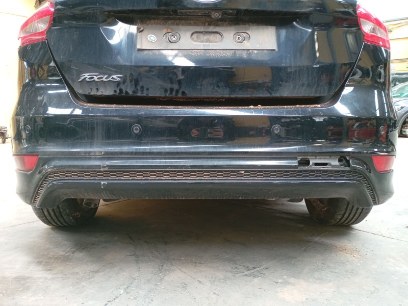 Recambio de paragolpes trasero para ford focus iii 1.5 tdci referencia OEM IAM   