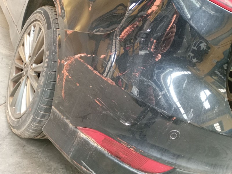 Recambio de paragolpes trasero para ford focus iii 1.5 tdci referencia OEM IAM   