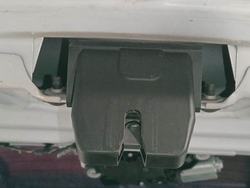 Recambio de cerradura maletero / porton para ford focus iii turnier 1.5 tdci referencia OEM IAM   