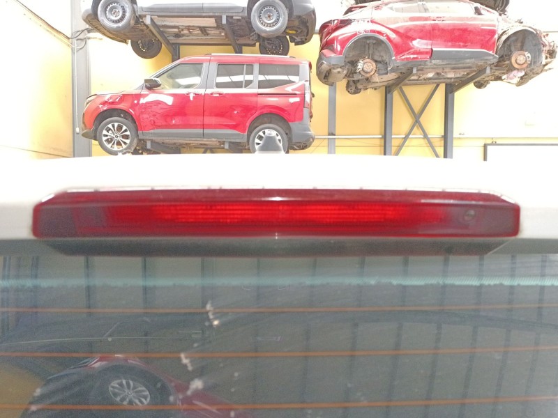 Recambio de luz central de freno para ford focus iii turnier 1.5 tdci referencia OEM IAM   