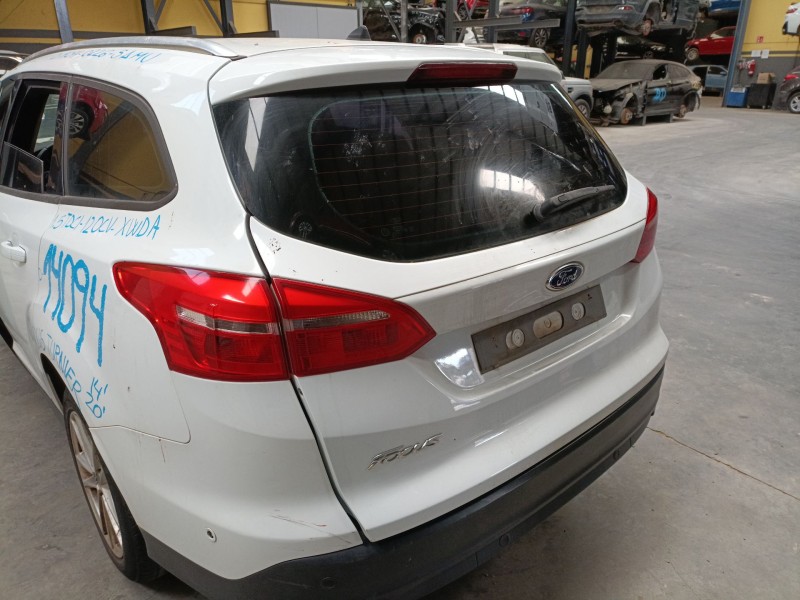 Recambio de porton trasero para ford focus iii turnier 1.5 tdci referencia OEM IAM   