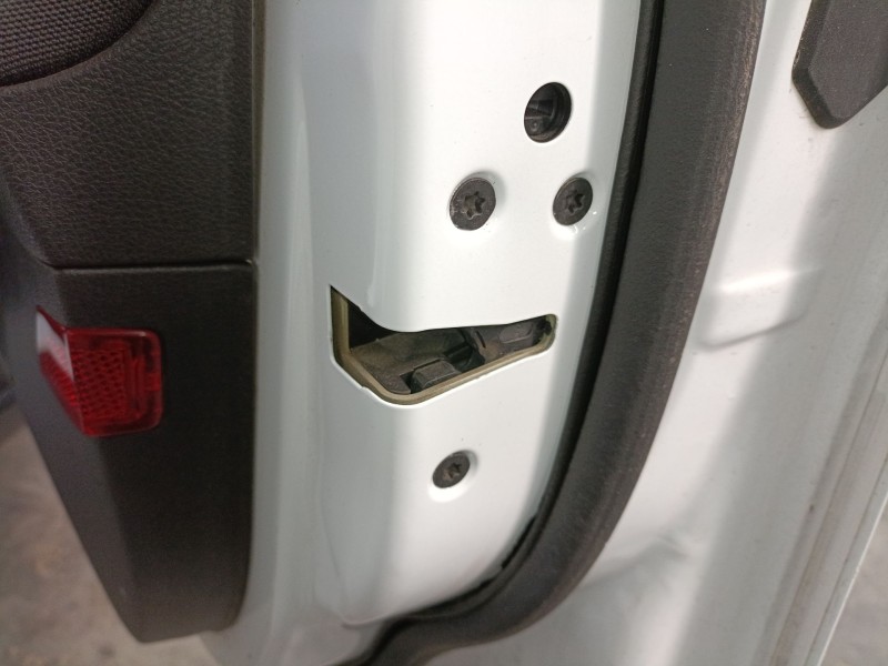 Recambio de cerradura puerta delantera derecha para ford focus iii turnier 1.5 tdci referencia OEM IAM   