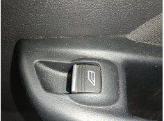 MANDO ELEVALUNAS TRASERO DERECHO 