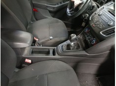 Recambio de consola central para ford focus iii turnier 1.5 tdci referencia OEM IAM   