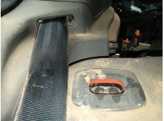 CINTURON SEGURIDAD TRASERO DERECHO 